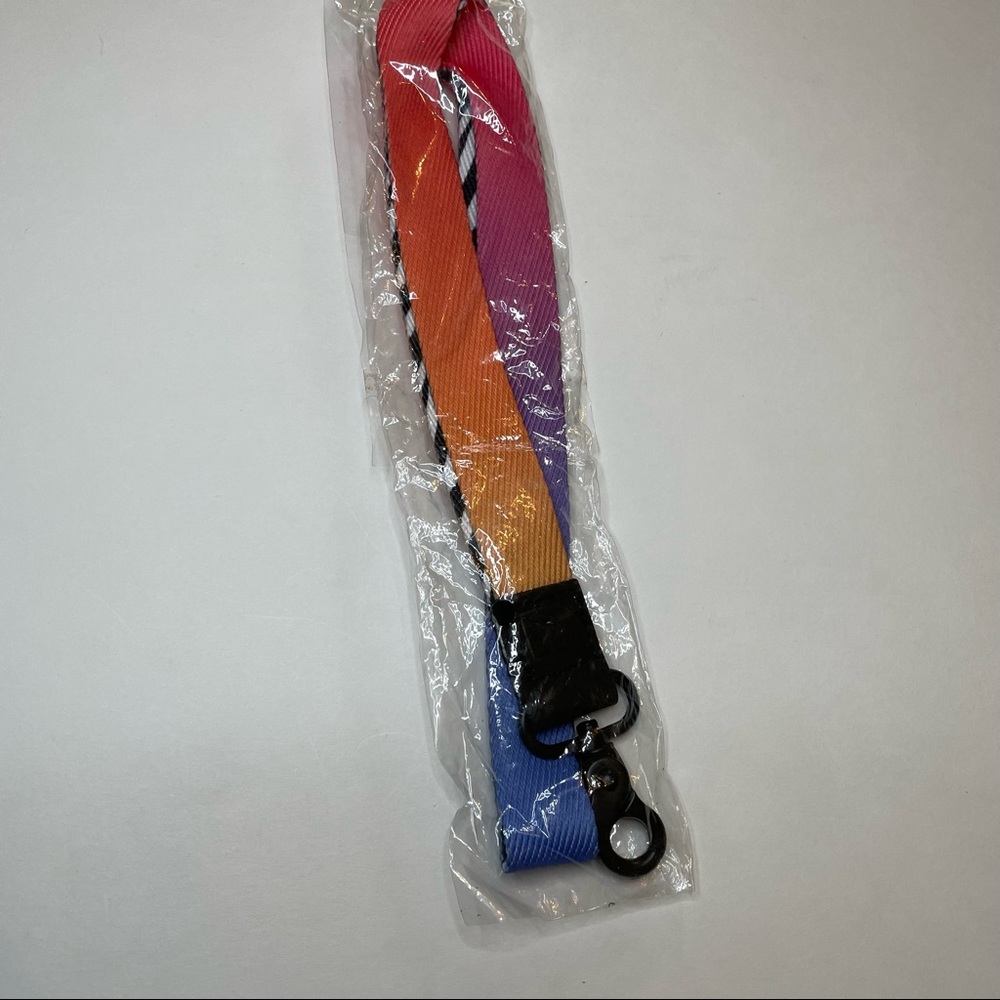 Thread Wallet Lanyard - Picture 4 of 4